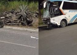 Un vehículo y un bus chocaron de frente una vía del sur de Ambato.