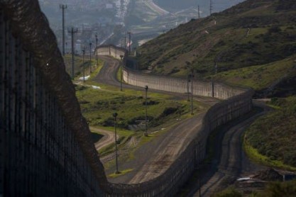 El muro que ya divide a Estados Unidos de México