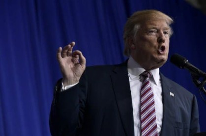 Los gestos de Donald Trump lideraron el debate presidencial