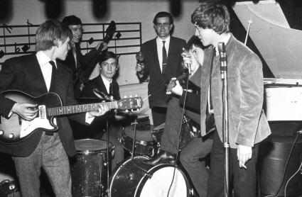 Un día como hoy nace ‪Charlie Watts, baterista de The Rolling Stones‬