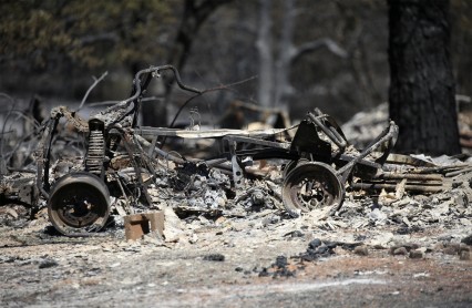 5.000 miembros de bomberos luchan contra los incendios forestales de Estados Unidos
