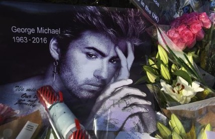 Conmovedores regalos por la muerte de George Michael