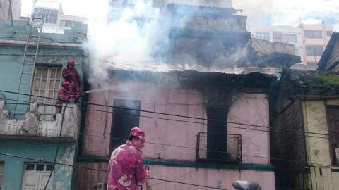 Incendio en una vivienda en Ambato deja un fallecido