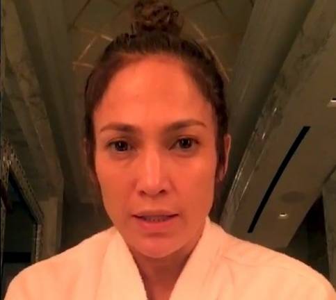 Jennifer López no tiene noticias de su familia en Puerto Rico y pide ayuda