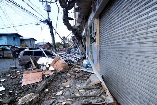 Suben a seis los muertos en el terremoto en Filipinas