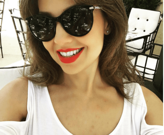 Seguidores de Thalía la critican por sus &quot;extraños&quot; dientes