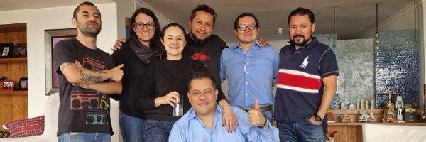 Equipo del estudio jurídico de Fausto Jarrín. A la izquierda su hermano Sandino Jarrín, quien fue a trabajar a la Judicatura, y a la izquierda Christian Troya Macías, quien trabajó con Mario Godoy. $!Equipo del estudio jurídico de Fausto Jarrín. A la izquierda su hermano Sandino Jarrín, quien fue a trabajar a la Judicatura, y a la izquierda Christian Troya Macías, quien trabajó con Mario Godoy.