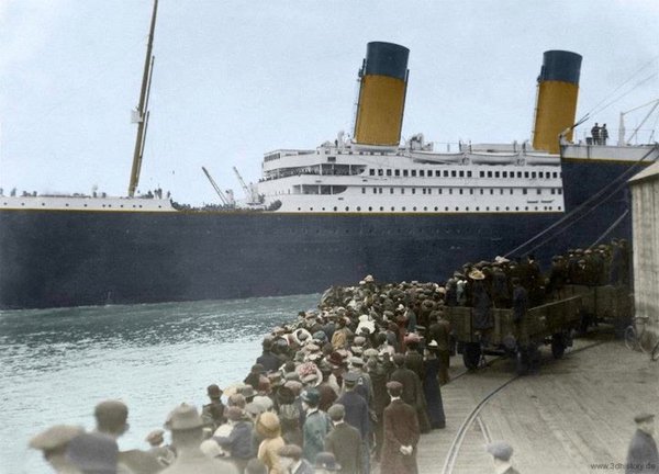 Reviva el hundimiento del Titanic por Twitter