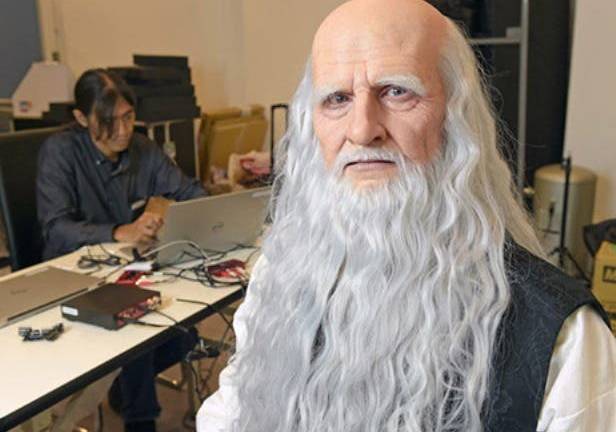 Da Vinci revive y conversa con los visitantes de un museo