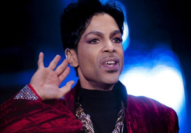 Autopsia revela que Prince murió de una sobredosis de opiáceos