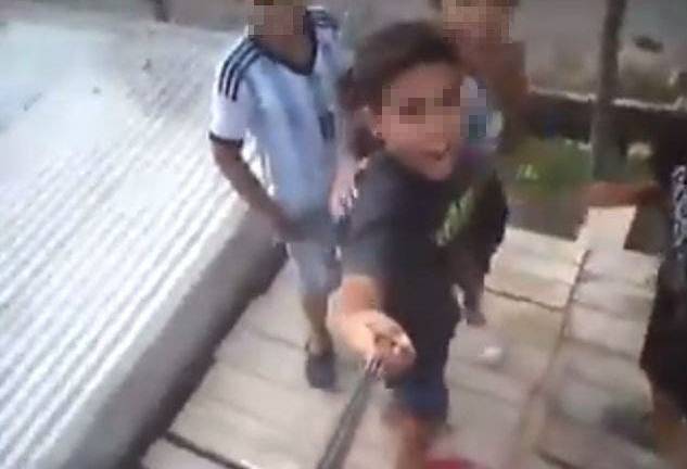 Los niños que pasaron del &quot;descontrol al susto&quot; en un video viral