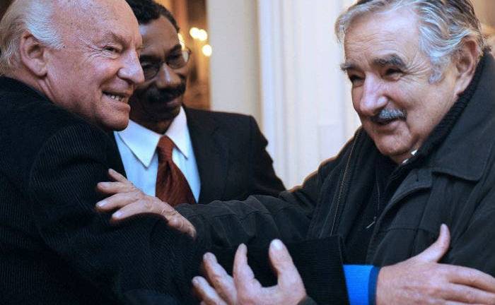 Mujica: Galeano reverdecerá en el canto &quot;protestador&quot; de las nuevas generaciones