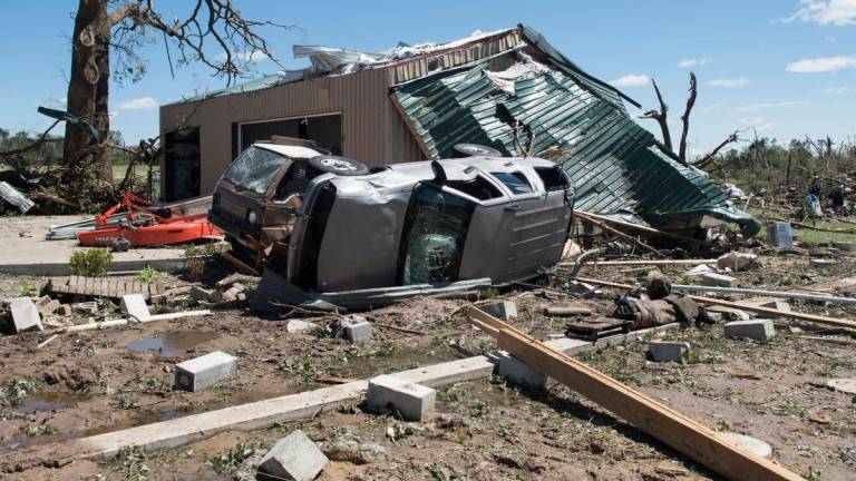Tornados devastan hogares en Texas