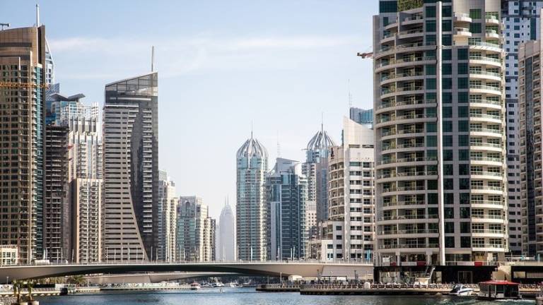 Ofrecen $260.000 por un trabajo cuyo requisito es mudarse a Dubái