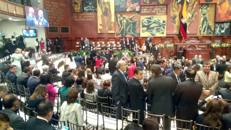 Asamblea se prepara para posesión de Lenín Moreno