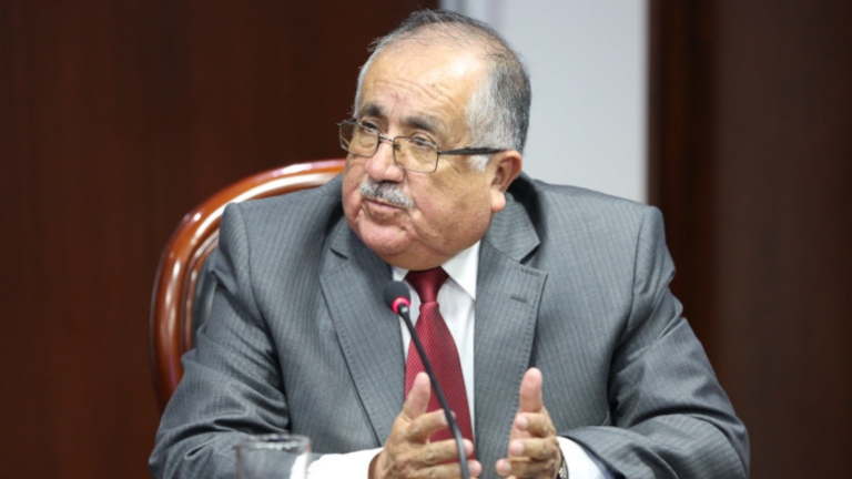 Alberto Molina renuncia al cargo de gobernador del Guayas
