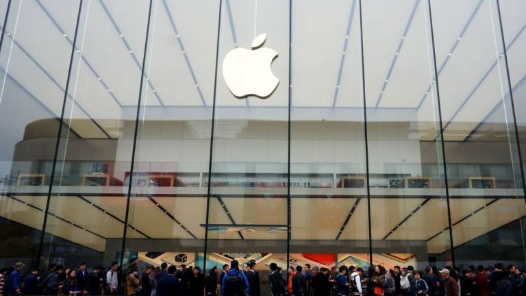 Apple ruega a Trump que no imponga más aranceles a China