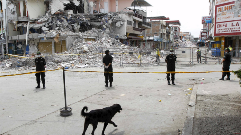 Estado de excepción en Manabí y Esmeraldas por terremoto