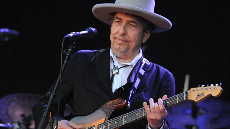 Bob Dylan no irá a recoger su Nobel porque tiene &quot;otros compromisos&quot;