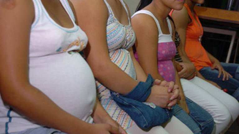 Embarazo adolescente en A.Latina es más alto población indígena