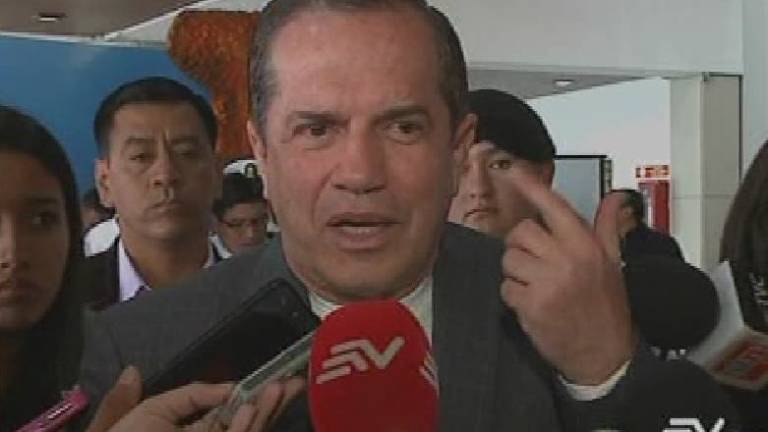Ministro Patiño le responde a Fabricio Correa