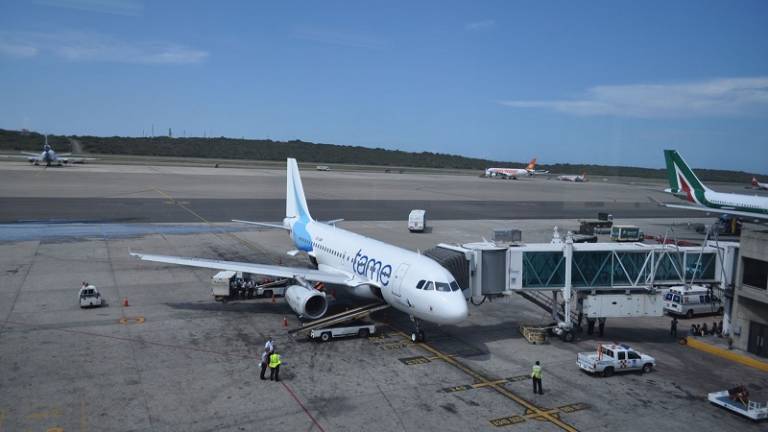 TAME suspende vuelos en rutas a Cuenca y Latacunga