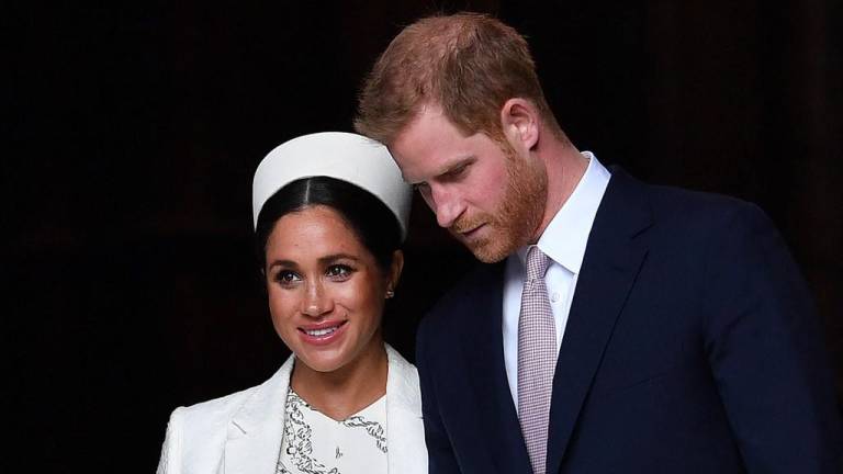 El príncipe Enrique y Meghan Markle anunciaron este domingo el nacimiento de su hija Lilibet Diana.