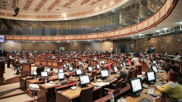 AP y CREO-SUMA siguen liderando votación de asambleístas nacionales