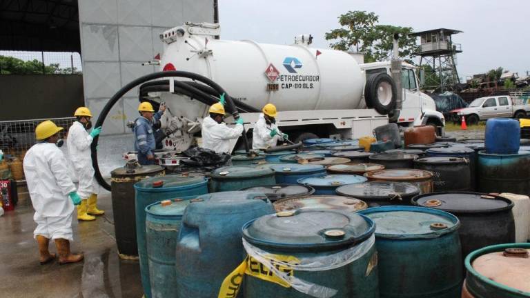 Hallan irregularidades en venta de petróleo ecuatoriano a dos países