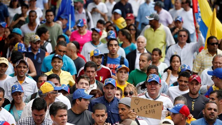 Oposición venezolana retomó la calle para exigir elecciones