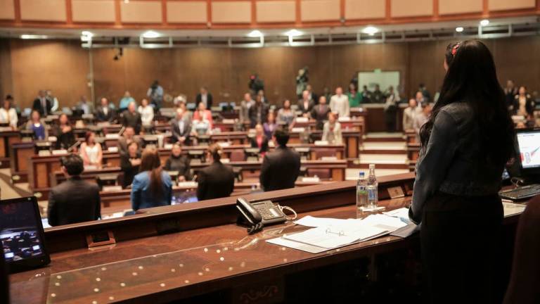 17 asambleístas han pedido licencia para elecciones 2017