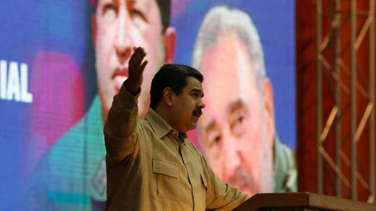 Maduro extiende 72 horas cierre de frontera con Colombia