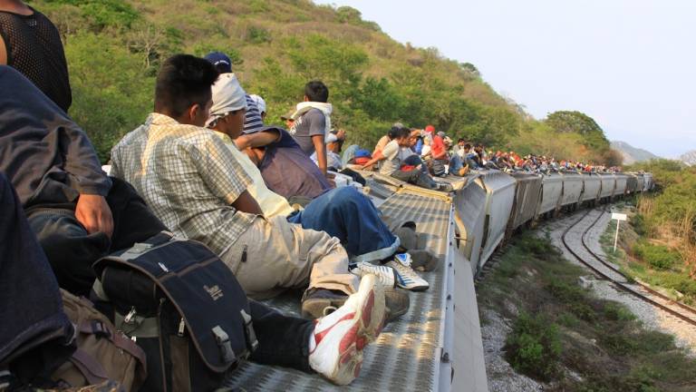 Long: Iberoamérica debe ser firme para defender a migrantes
