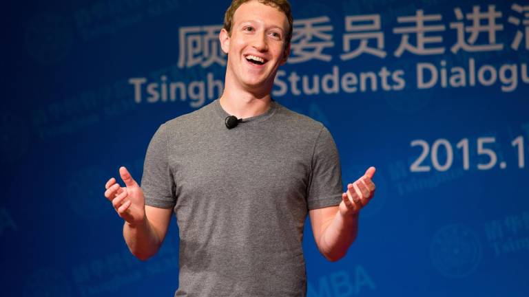 Zuckerberg imparte un discurso en mandarín en Pekín