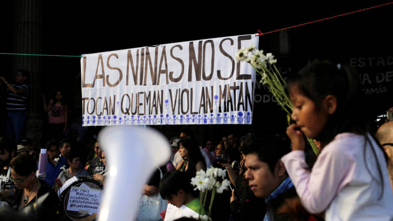 5 funcionarios arrestados por muerte de 41 niñas en Guatemala