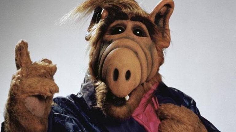 Así es el actor que vestía el traje de Alf