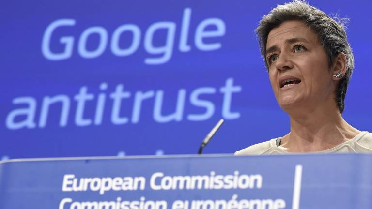 Comisión Europea lanza ofensiva contra Google, a quien acusa de abuso de posición dominante