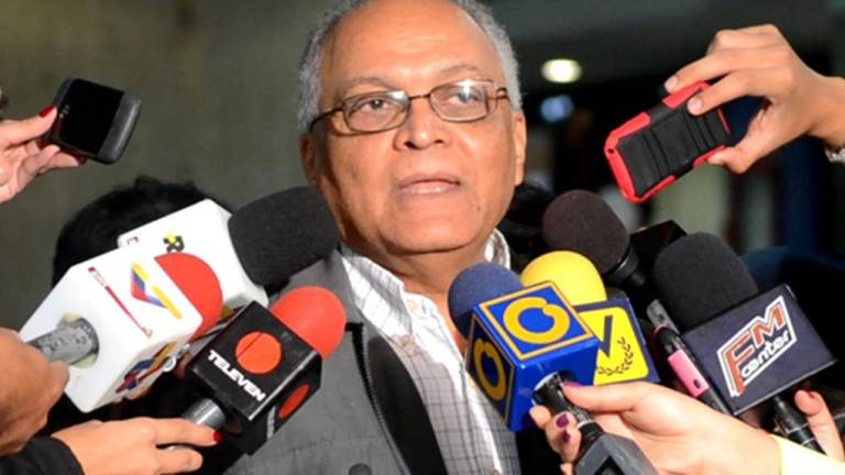 Venezuela: Oposición pide anteponer elecciones a renovación de partidos