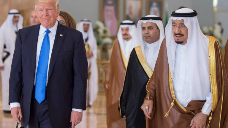 Megacontrato de armamento para Trump en Arabia Saudí