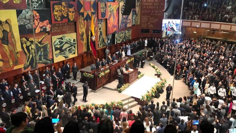 Comienza la ceremonia de cambio de mando en Ecuador