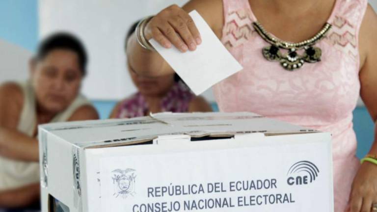 Foro cívico denuncia supuesto fraude electoral