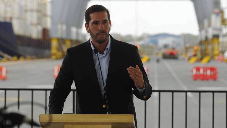 Ministro Roberto Luque rompió el silencio sobre el caso Progen.