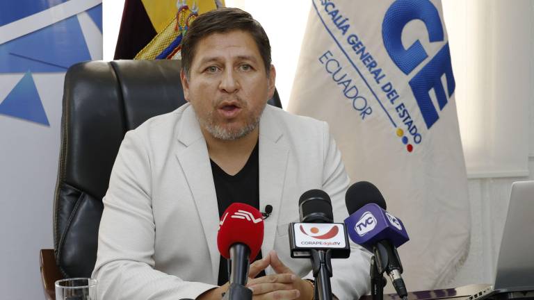 Fiscalía allanó casa de juez, pero él ya había salido 10 minutos antes de la orden de captura