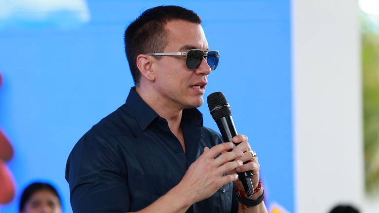 Daniel Noboa reacciona a las críticas por sus viajes.