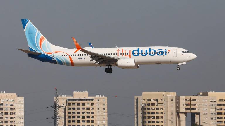 Intentó estrellar el avión: piloto de FlyDubai habría apuñalado a su compañero en pleno vuelo hacia Israel