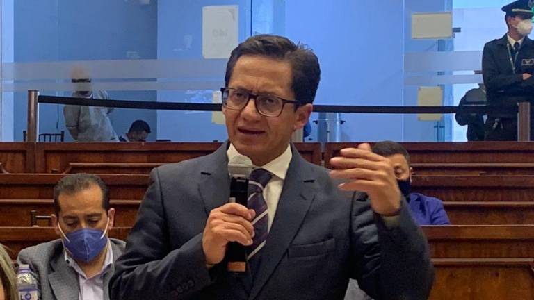 Fiscalización recomienda al pleno de la Asamblea llamar a juicio político a Freddy Carrión