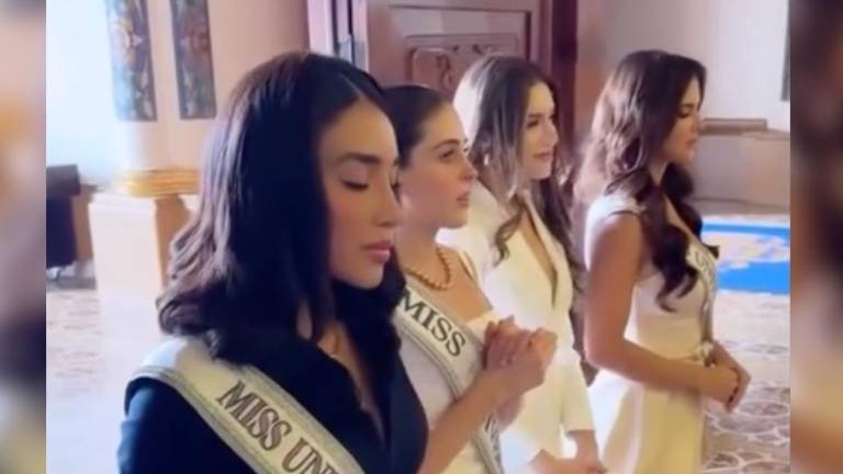 La Miss Universo Fátima Bosch entró de rodillas en una basílica de Costa Rica junto a Mara Topic
