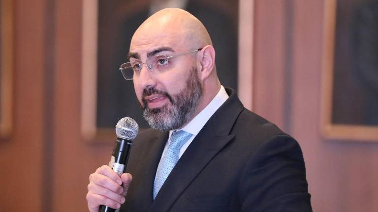 Mario Godoy presentó pruebas documentales en su juicio político.