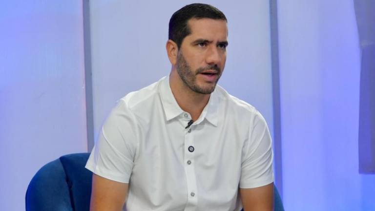 Roberto Luque hace aclaración sobre su viaje a las instalaciones de Progen en Estados Unidos.