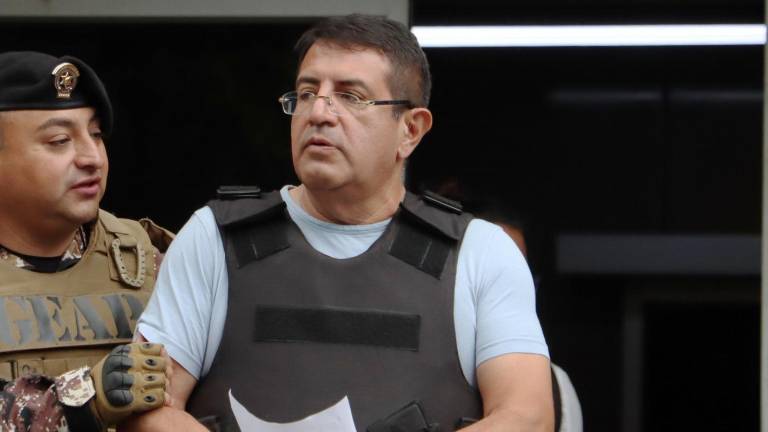 Santiago Díaz Asque acudió a la Fiscalía General del Estado para rendir versión en el caso Caja Chica.